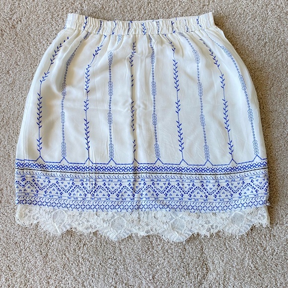 Skies Are Blue skirt - Picture 7 of 8